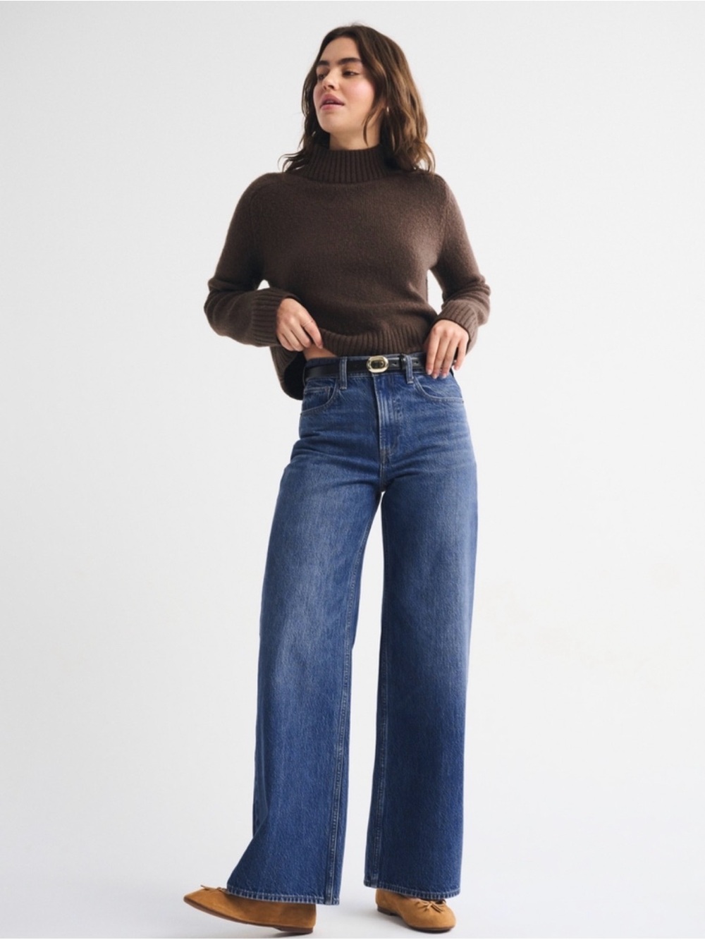 Abercrombie & Fitch High-Rise Wide Leg Women’s Jeans in Dark Blue, size 25L